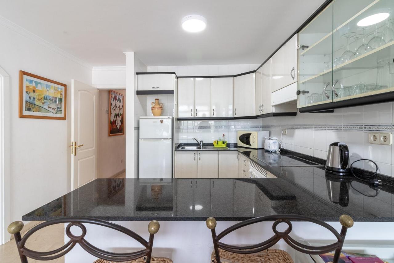 Flatguest Mogan + Beach + 2Bdr + Terrace Bagian luar foto